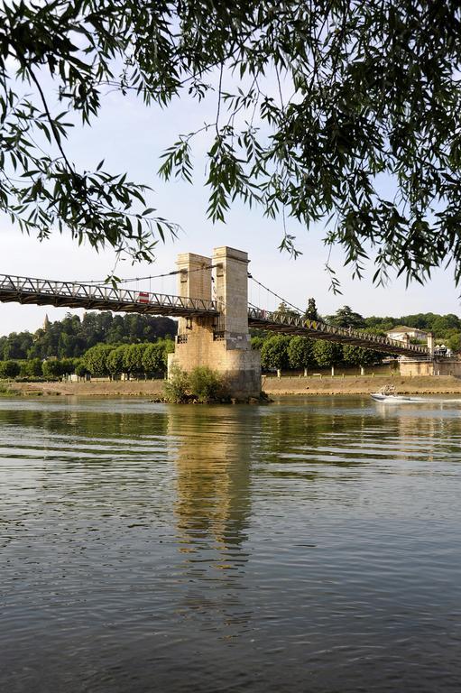 Hotel Restaurant Emile Job Montmerle-sur-Saone ภายนอก รูปภาพ