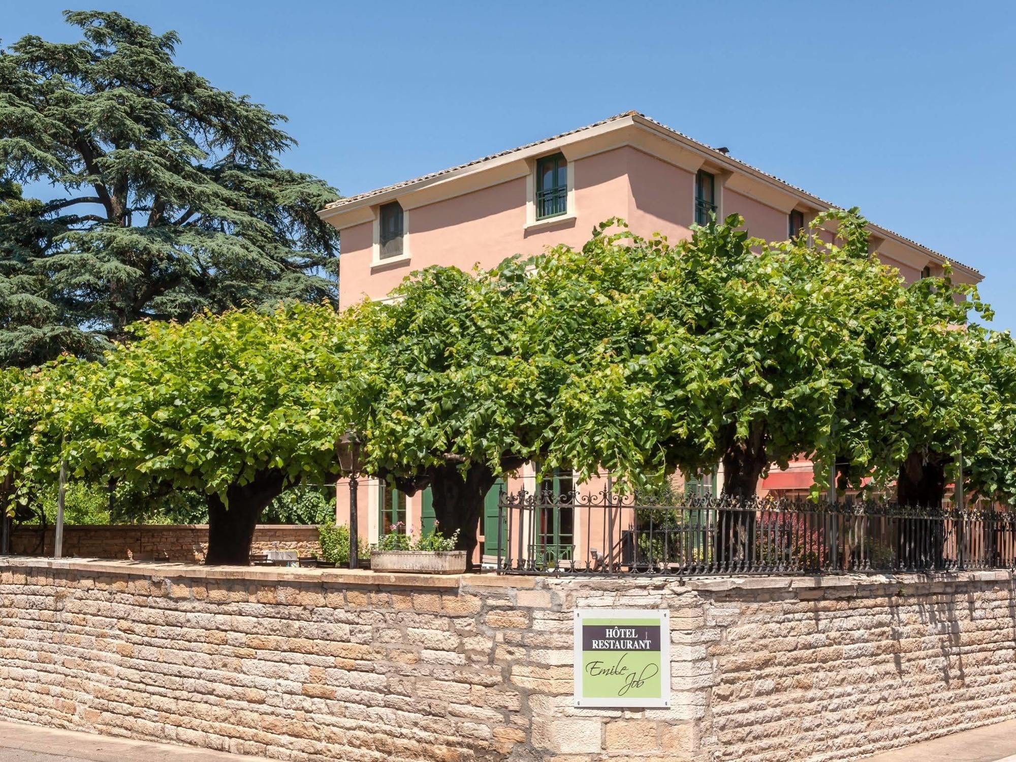 Hotel Restaurant Emile Job Montmerle-sur-Saone ภายนอก รูปภาพ
